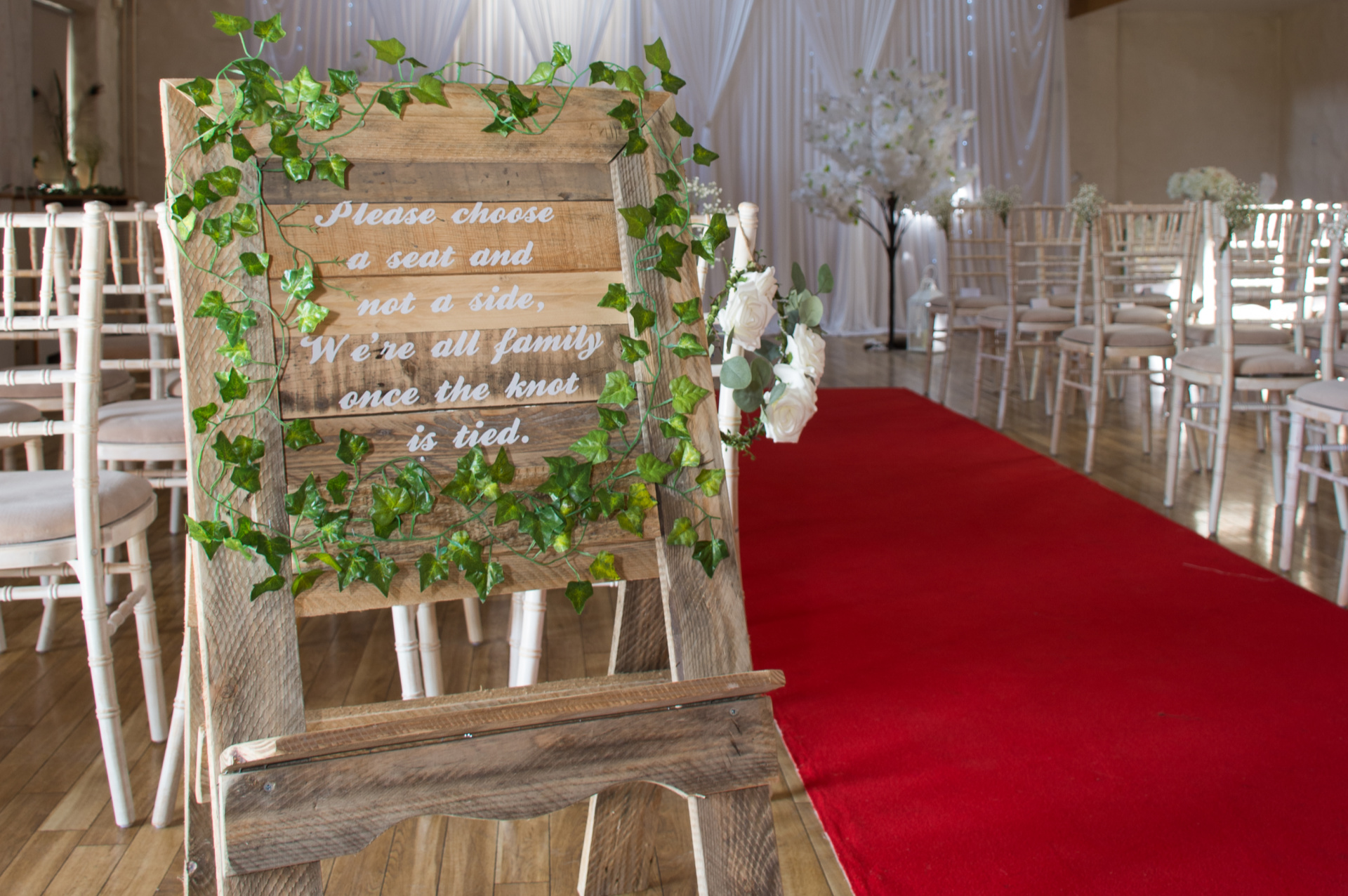 Wedding setup in barn 03